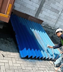Folding Gate